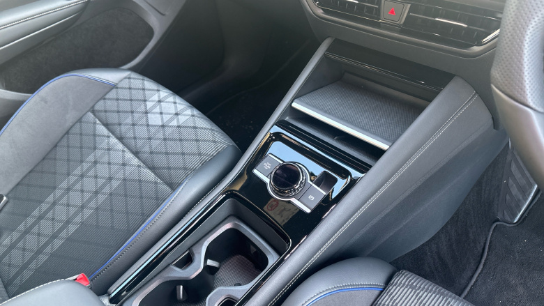 Volkswagen Tayron 1.5 eTSI R-Line 5dr DSG7 [7 Seat] Petrol Estate